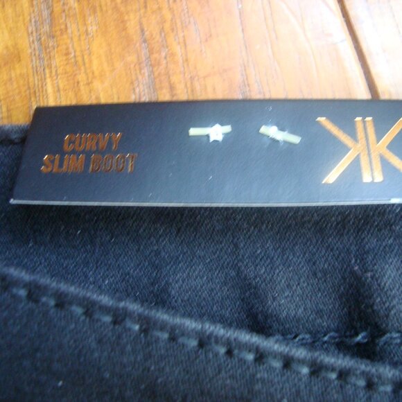 NWT KARDASHIAN Kollection Jeans Khloe Curvy Slim Bootcut Black size 8 - Picture 9 of 11